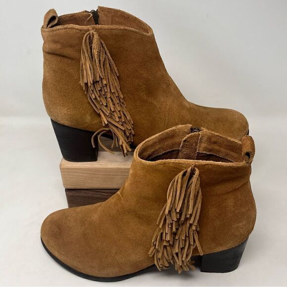 Matisse Cloey Chelsea Fringe Leather Booties 9 - Picture 2 of 14